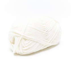 Baby Superwash by Tricot Cafè - Wool blend yarn suitable for children's projects
