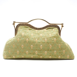Soft & Stable iron-on padding ideal for creative projects and bags