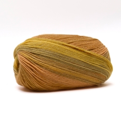 Isabel By Tricot Cafè - Blended wool yarn shaded with a twisted lamé thread